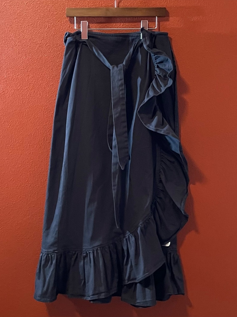 Victoria‎ Dunn Women’s Midnight Black Cottagecore Ruffled Preppy Maxi Skirt